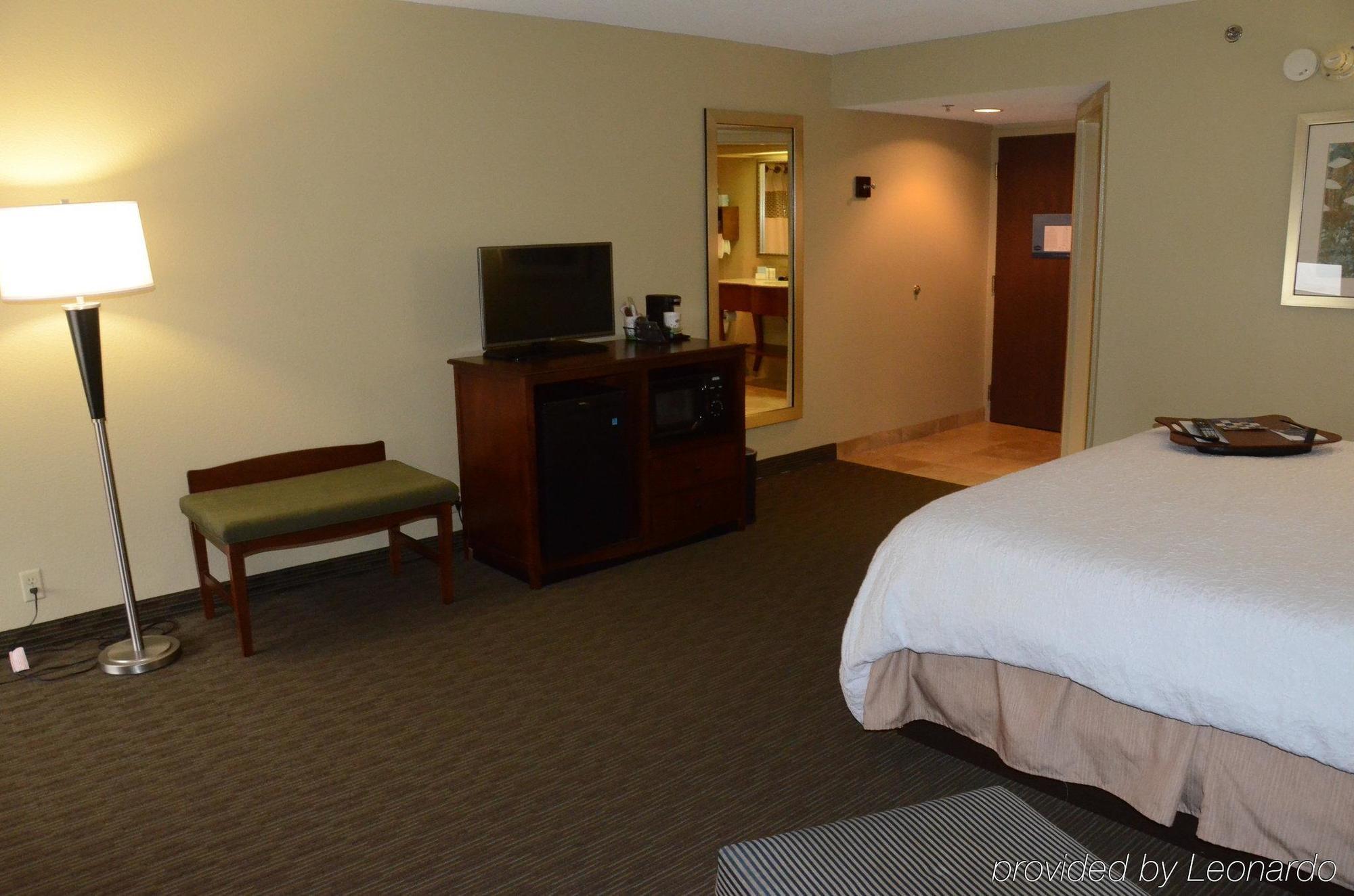 Hampton Inn Abingdon Exterior photo