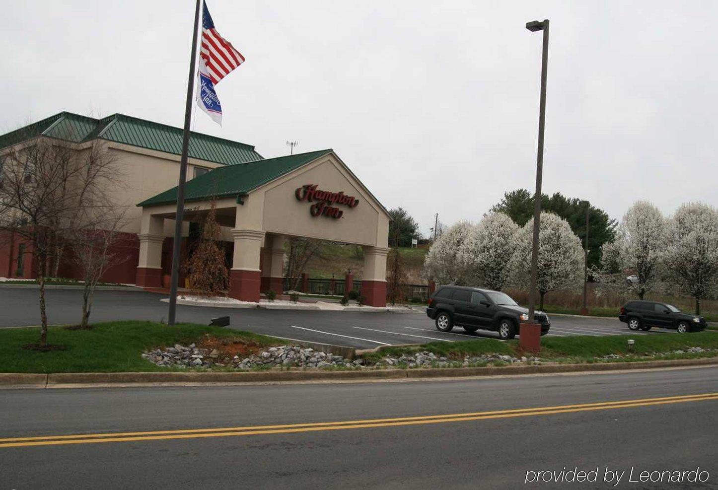 Hampton Inn Abingdon Exterior photo